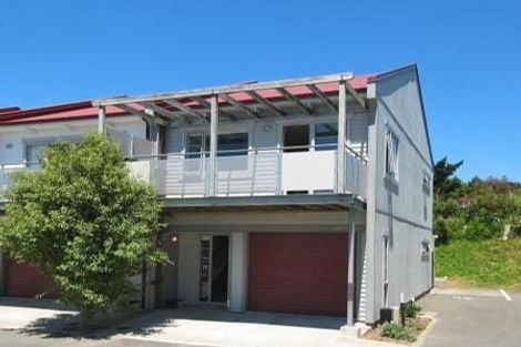 Photo of property in Monterey Apartments, 16/232 Middleton Road, Glenside, Wellington, 6037