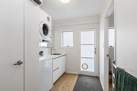 Photo of property in 2/252 Hibiscus Coast Highway, Orewa, 0931