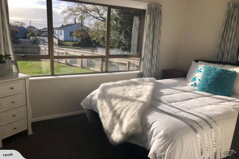 Photo of property in 8 Chard Street, Westown, New Plymouth, 4310