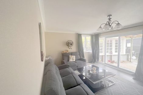 Photo of property in 1 Prebble Grove, Naenae, Lower Hutt, 5011