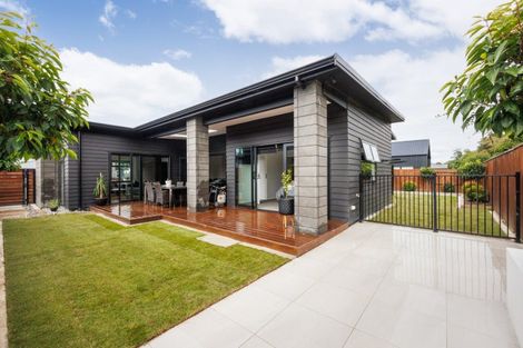 Photo of property in 35 Freedom Drive, Kelvin Grove, Palmerston North, 4414