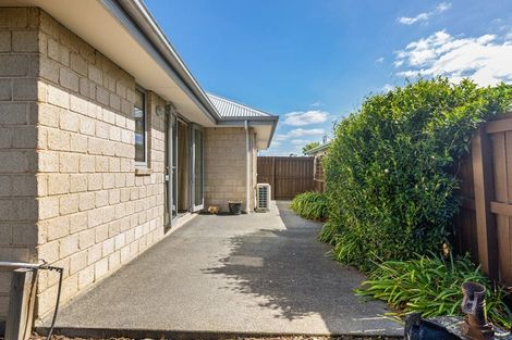 Photo of property in 4/194 Waimairi Road, Ilam, Christchurch, 8041