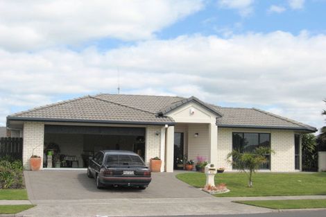Photo of property in 62 Gravatt Road, Papamoa Beach, Papamoa, 3118