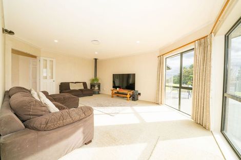 Photo of property in 45 Mountain View Road, Hikurangi, 0114