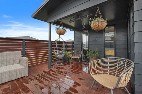 Photo of property in 9 Stoneleigh Drive, Solway, Masterton, 5810