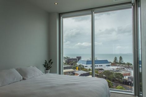 Photo of property in Sentinel Apartments, 902/3 Northcroft Street, Takapuna, Auckland, 0622