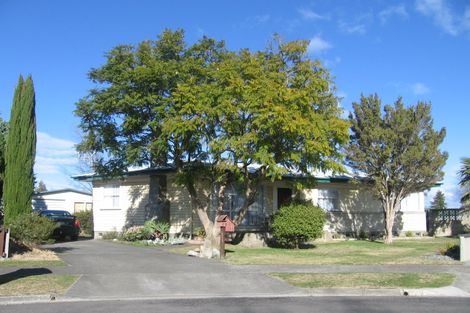 Photo of property in 15 Grant Place, Greenmeadows, Napier, 4112
