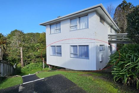 Photo of property in 6 Penryn Drive, Camborne, Porirua, 5026