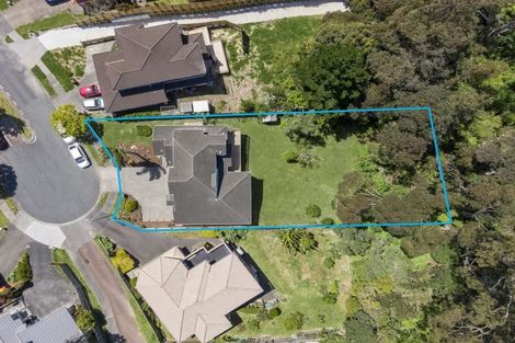 Photo of property in 36 Lorikeet Place, Unsworth Heights, Auckland, 0632