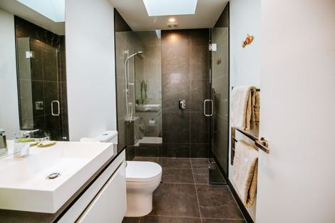 Photo of property in 24 Stackbrae Avenue, Wanaka, 9305