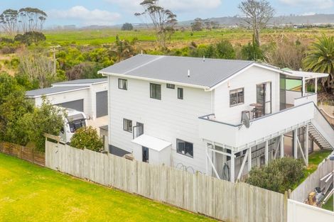 Photo of property in 308b Pukehina Parade, Pukehina, Te Puke, 3189
