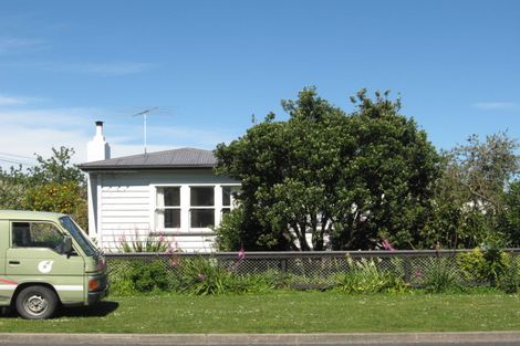 Photo of property in 15 Maki Street, Kaiti, Gisborne, 4010