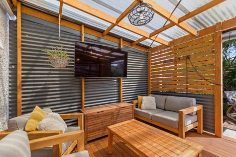 Photo of property in 96 Alma Road, Gonville, Whanganui, 4501