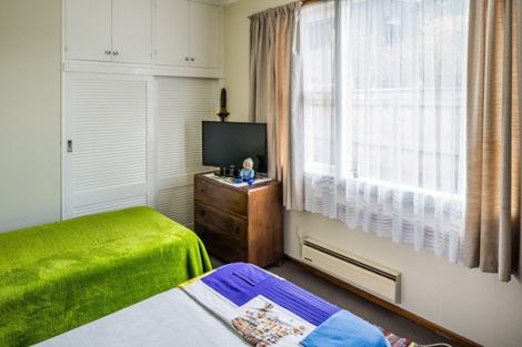 Photo of property in 4a Nikau Street, Eastbourne, Lower Hutt, 5013