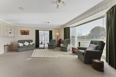 Photo of property in 1 Tui Mill Grove, Feilding, 4702