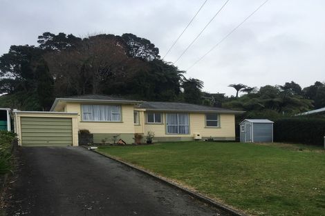 Photo of property in 128 Huatoki Street, Frankleigh Park, New Plymouth, 4310