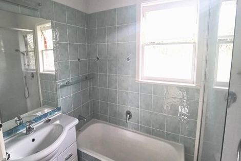 Photo of property in 57 College Road, Northcote, Auckland, 0627