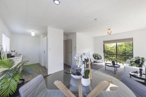 Photo of property in 19 Leander Place, Milson, Palmerston North, 4414