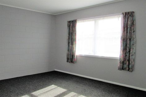 Photo of property in 55 Oregon Drive, Maoribank, Upper Hutt, 5018