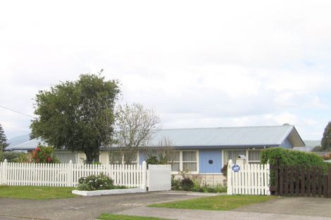 Photo of property in 16 Collie Drive, Pukehangi, Rotorua, 3015