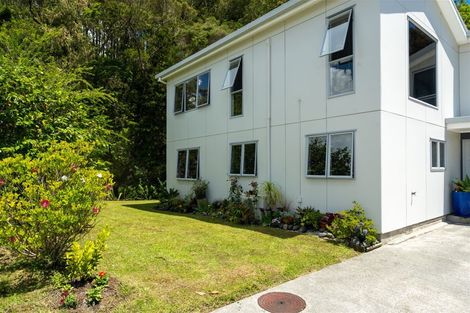 Photo of property in 15 Tohitapu Road, Paihia, 0200