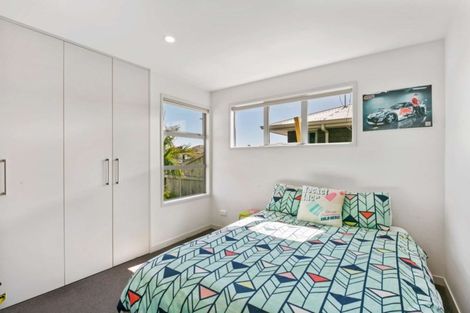 Photo of property in 15 Coutts Street, Papamoa Beach, Papamoa, 3118