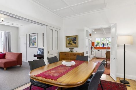 Photo of property in 385a Karori Road, Karori, Wellington, 6012