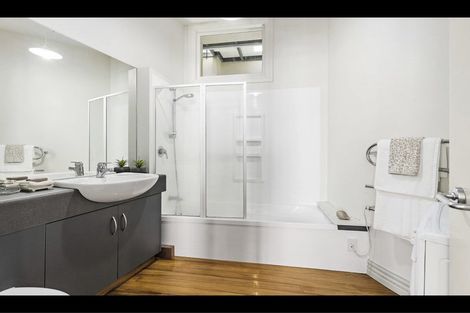 Photo of property in Columbia Apartments, 9/32 Cuba Street, Te Aro, Wellington, 6011