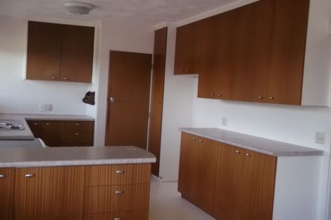 Photo of property in 31 Wyoming Avenue, Murrays Bay, Auckland, 0630