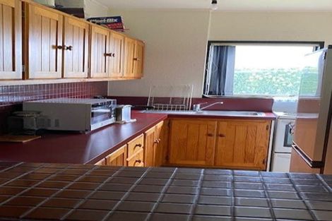 Photo of property in 100 Lake Road, Koutu, Rotorua, 3010