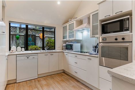 Photo of property in 37 Starlight Cove, Hobsonville, Auckland, 0618