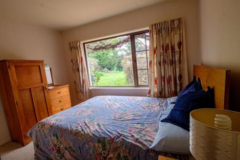 Photo of property in 24 Cedar Crescent, Feilding, 4702