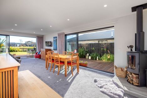 Photo of property in 33 Pegasus Main Street, Pegasus, 7612