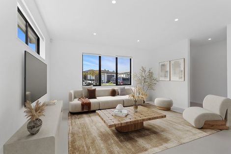 Photo of property in 77 Pepene Avenue, Takanini, Auckland, 2112