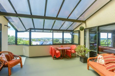 Photo of property in 1/89 Churchill Drive, Taradale, Napier, 4112