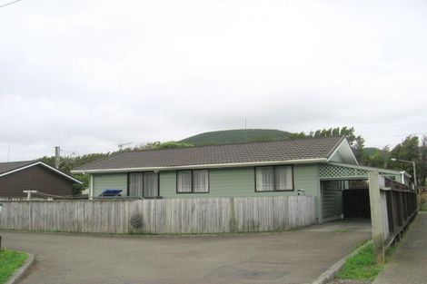 Photo of property in 7 Rawson Street, Tawa, Wellington, 5028