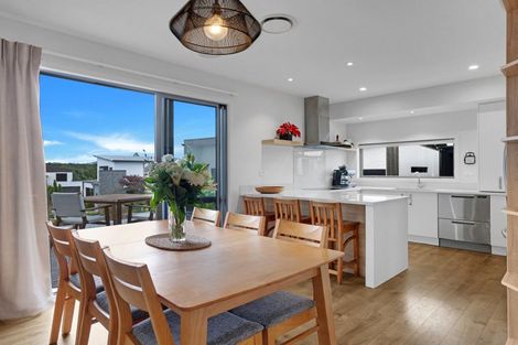 Photo of property in 12 Ada Close, Cambridge, 3434