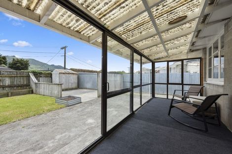 Photo of property in 1/45 Pine Avenue, Ebdentown, Upper Hutt, 5018