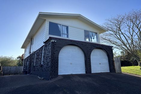 Photo of property in 19 St Catherine Crescent, West Harbour, Auckland, 0618