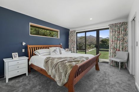 Photo of property in 48 Rob Roy Lane, Wanaka, 9305
