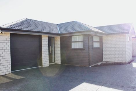 Photo of property in 2/5 Beatrice Place Avonhead Christchurch City