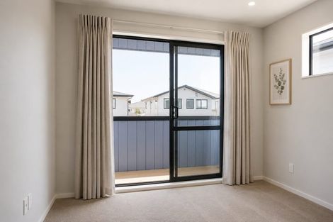 Photo of property in 42 Toanui Road, Hobsonville, Auckland, 0616