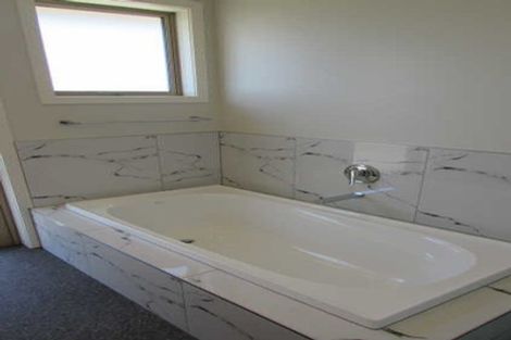 Photo of property in 9a Mcglashen Street, Motueka, 7120