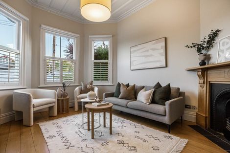 Photo of property in 16 Calliope Road, Devonport, Auckland, 0624