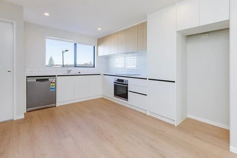 Photo of property in 64 Tukari Lane, Mangere Bridge, Auckland, 2022