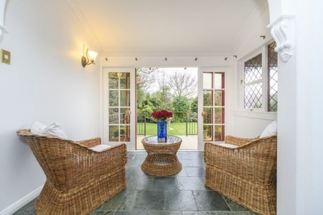 Photo of property in 302 Park Road, Hokowhitu, Palmerston North, 4410