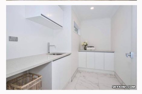 Photo of property in 40a Rutherford Terrace, Meadowbank, Auckland, 1072