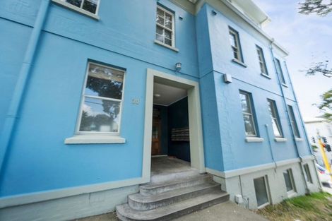 Photo of property in 13/30 Hanson Street, Mount Cook, Wellington, 6021