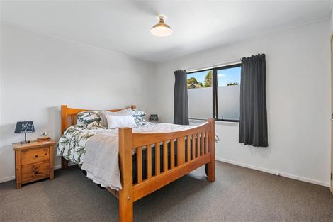 Photo of property in 79a Kawaha Point Road, Kawaha Point, Rotorua, 3010