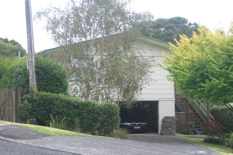 Photo of property in 71 Peach Road, Glenfield, Auckland, 0629